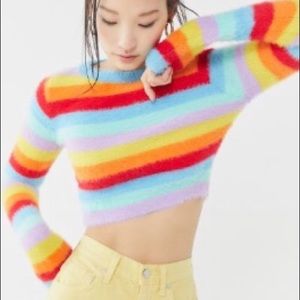 💥 UO Rainbow Eyelash Long Sleeve Cropped Top✨🌈✨